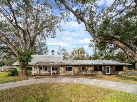 1080 BUENA VISTA AVENUE BROOKSVILLE FL 34601