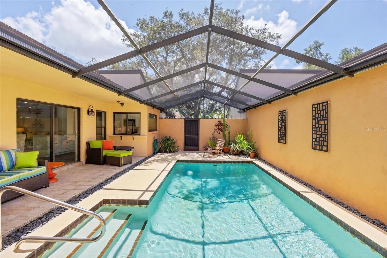 3955 GLEN OAKS MANOR DRIVE