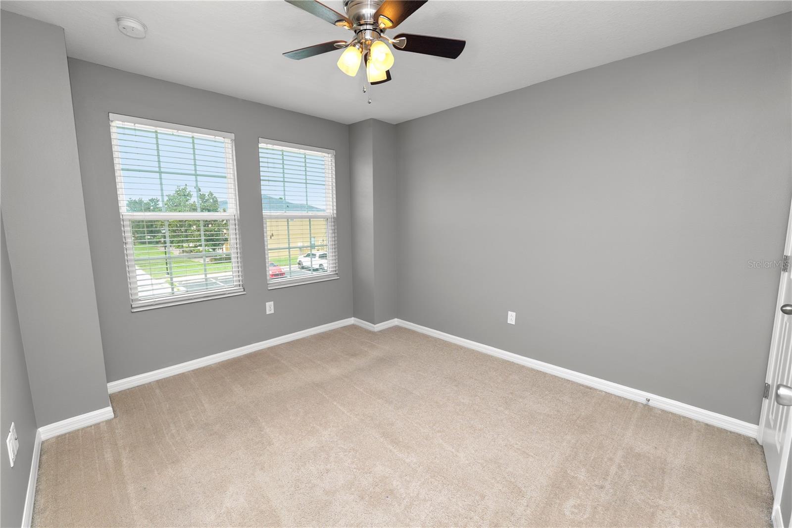 OAK CREEK PRCL 2 UNIT 2B - Residential Lease