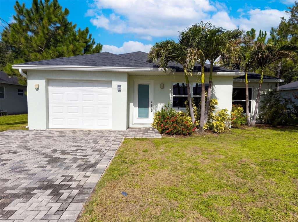 Photo of 2840 S Shade Avenue, Sarasota, FL 34239 (MLS # O6432869)