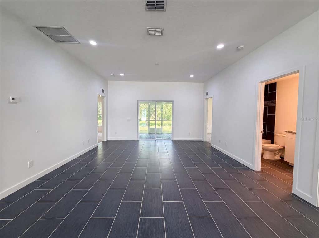 Photo of 2840 S Shade Avenue, Sarasota, FL 34239 (MLS # O6432869)