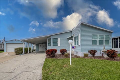 A home in ELLENTON