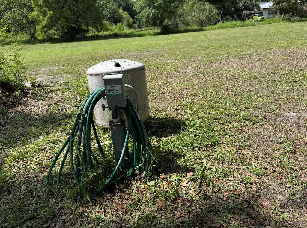 Photo of 4315 Edwards Road, Plant City, FL 33567 (MLS # TB8397553)