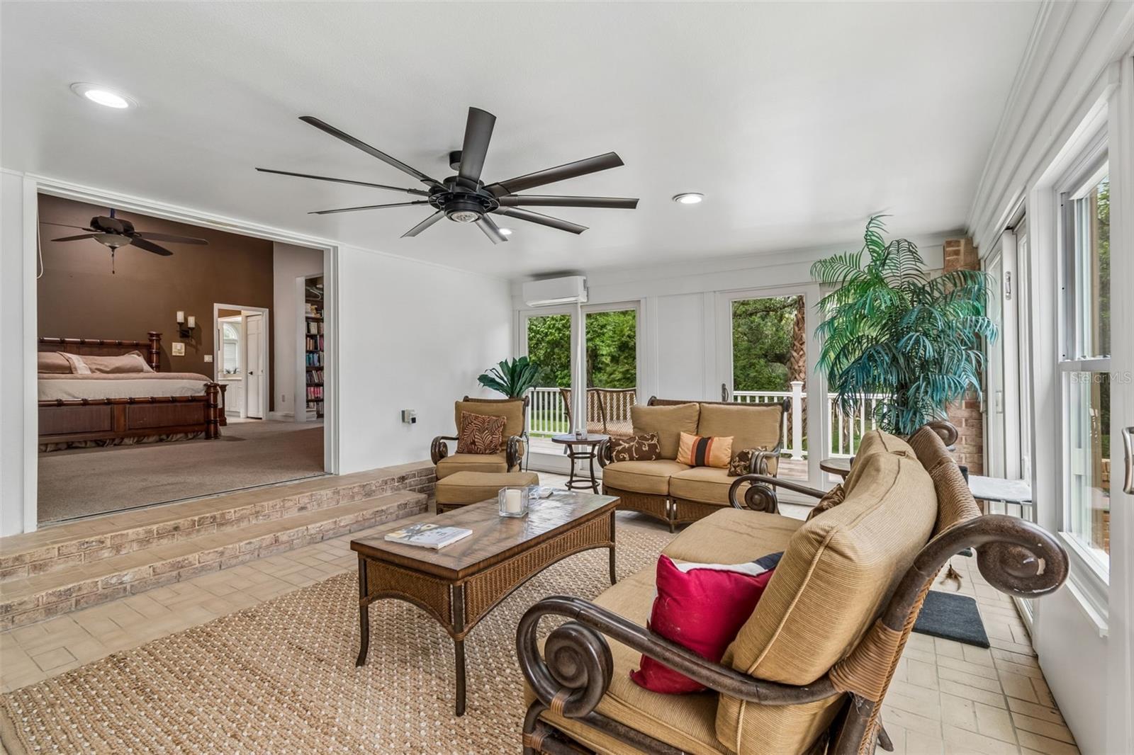 TURTLE BROOKE - Residential