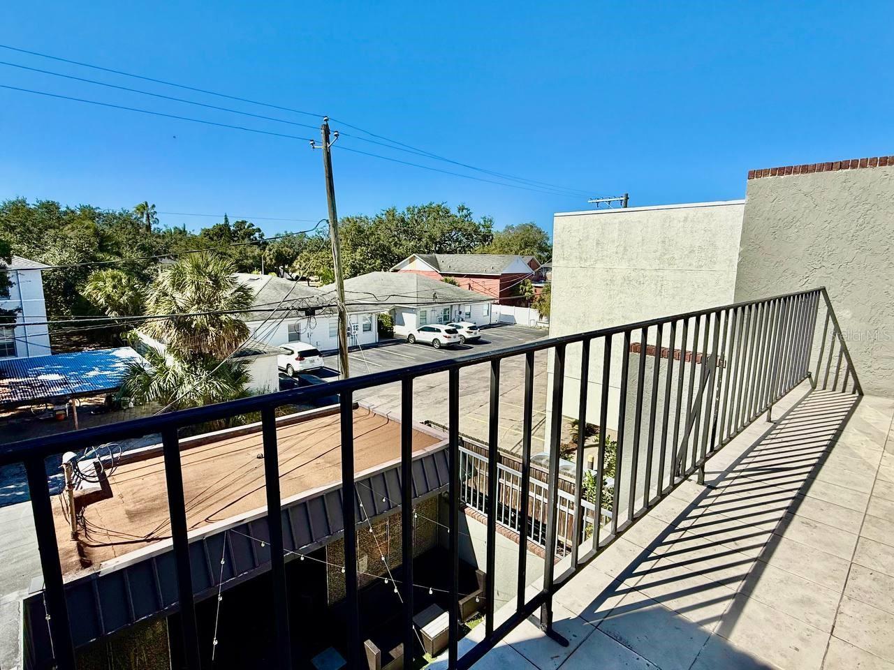 DAVIS ISLANDS PB10 PG52 TO 57 - Residential Lease