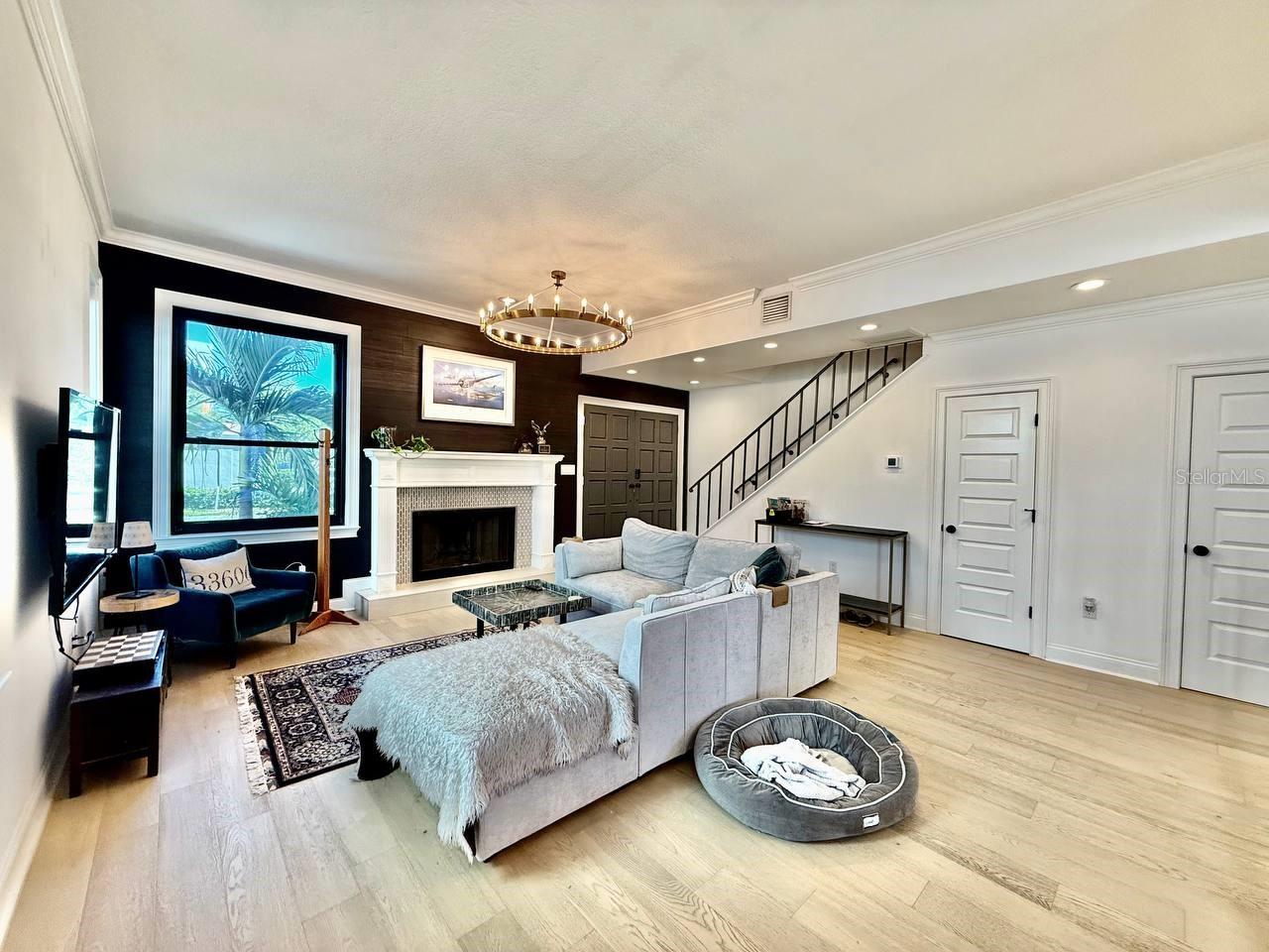 DAVIS ISLANDS PB10 PG52 TO 57 - Residential Lease