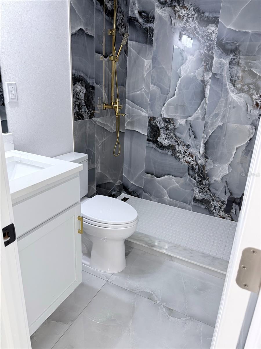 GROVE PARK - Residential