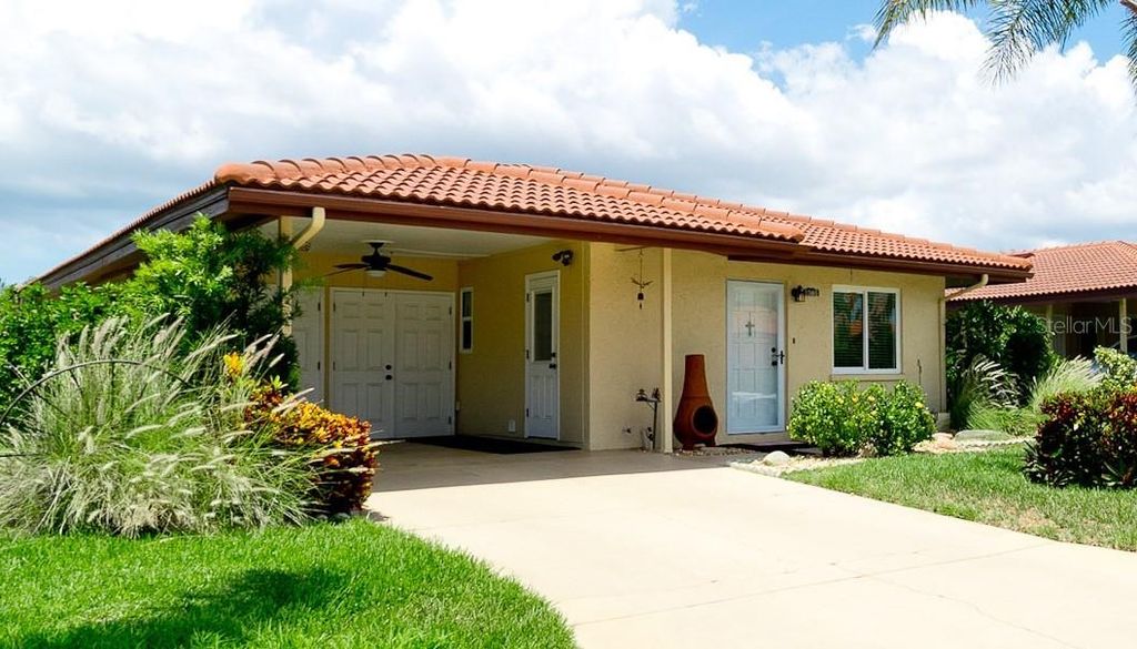 Photo of 3305 Notre Dame Place #3305, Bradenton, FL 34207 (MLS # A4655891)