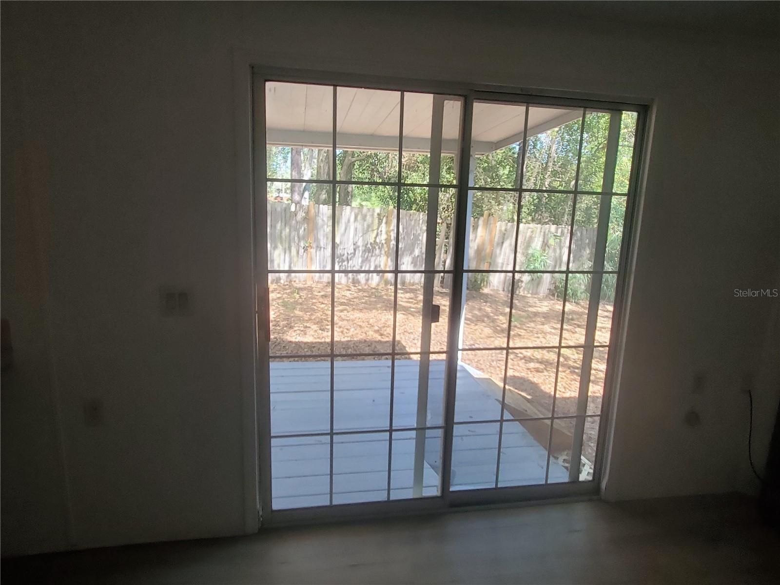 G M WHETSTONE ESTATE ADD TO H S - Residential Lease