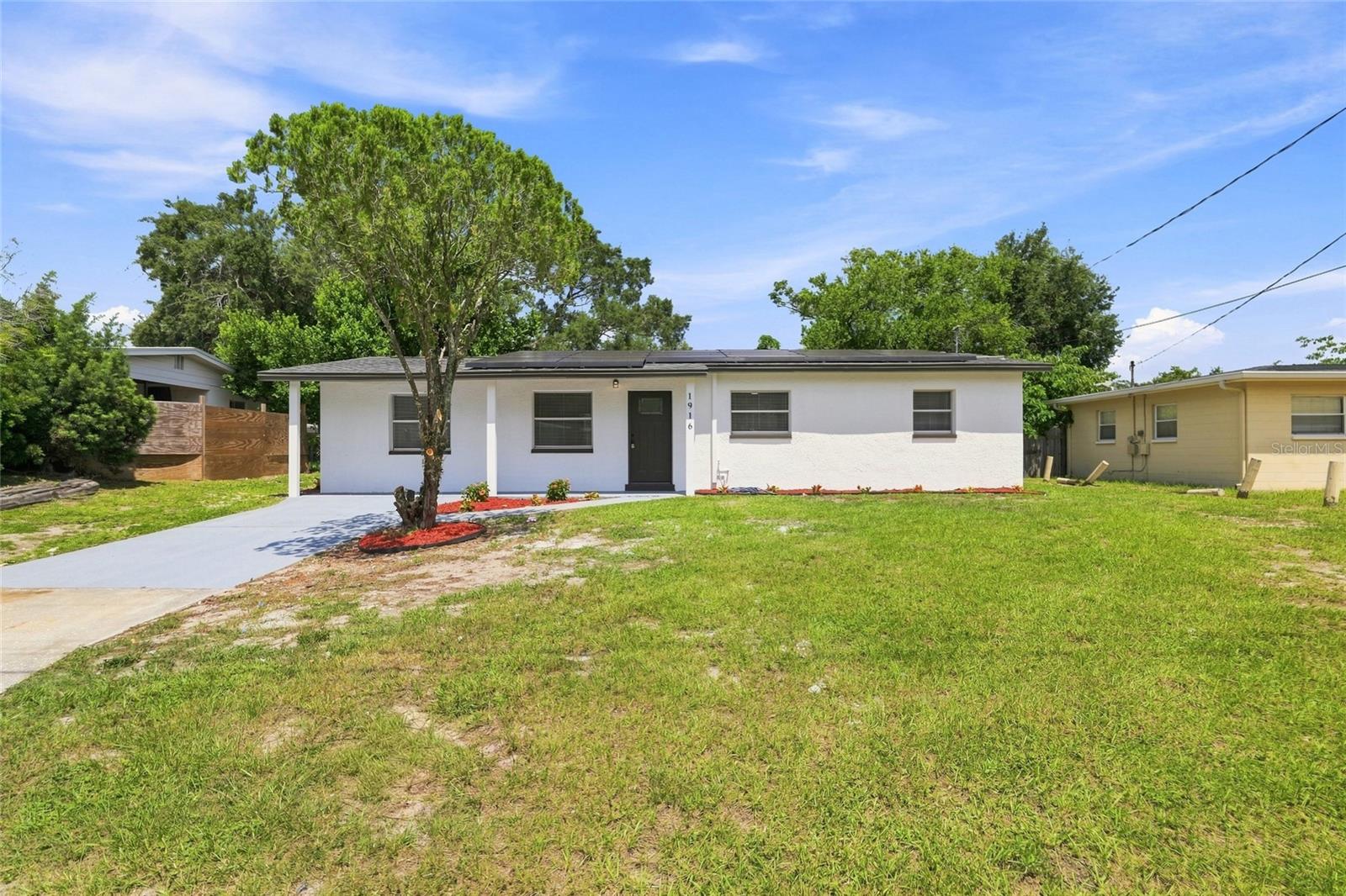 1916 MARVY AVENUE