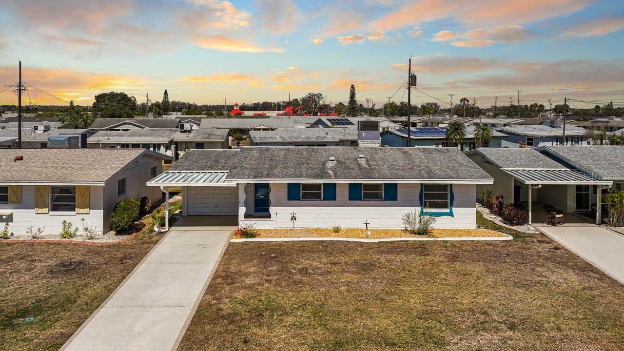 DEL WEBBS SUN CITY FLORIDA UN - Residential