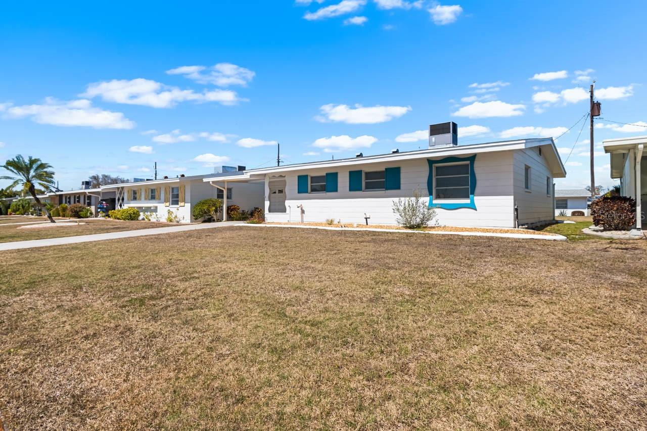 DEL WEBBS SUN CITY FLORIDA UN - Residential