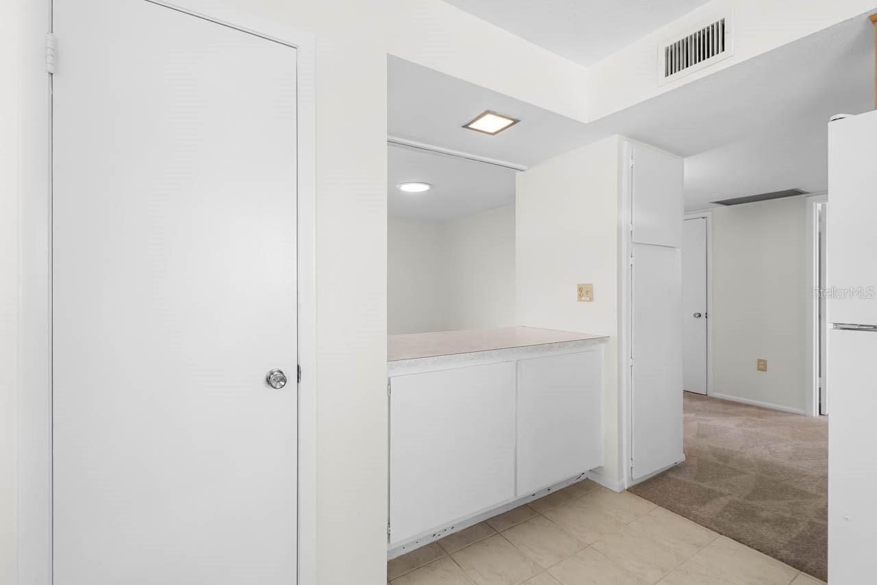 DEL WEBBS SUN CITY FLORIDA UN - Residential