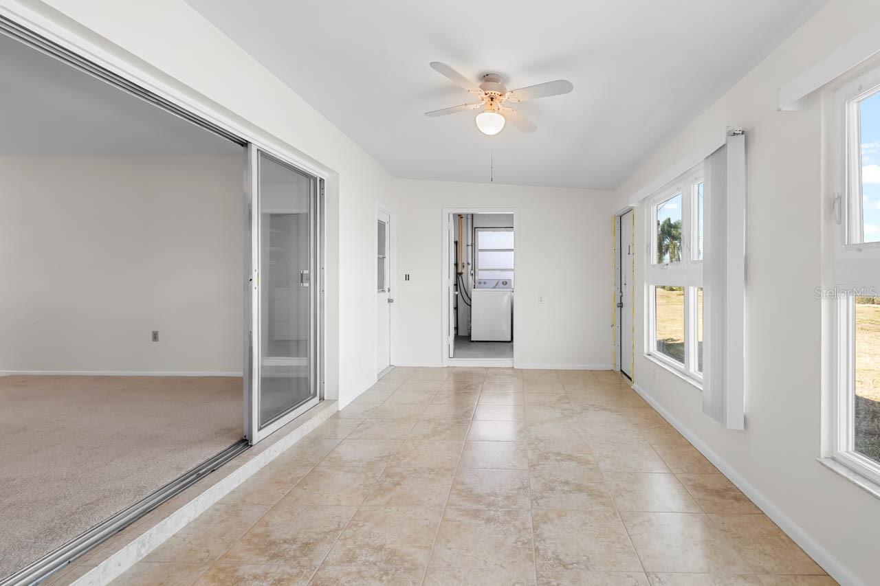 DEL WEBBS SUN CITY FLORIDA UN - Residential