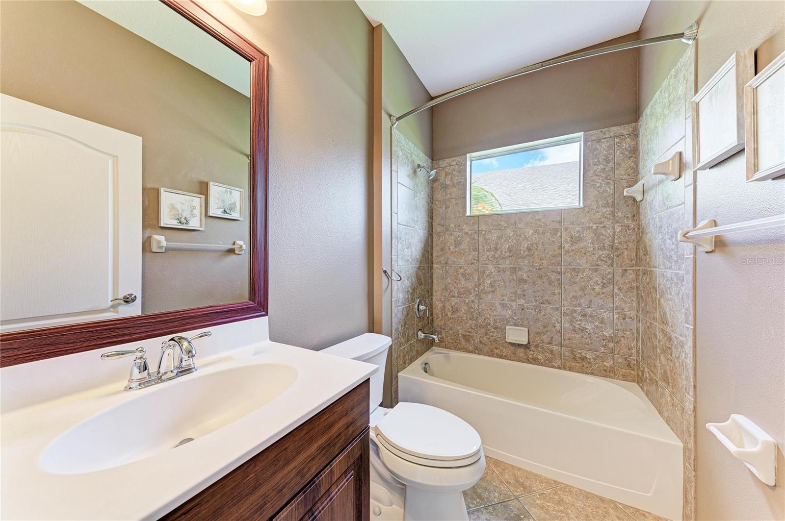 FOREST CREEK FENNEMORE WAY - Residential
