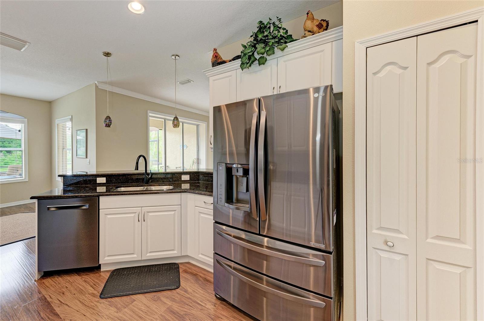 FOREST CREEK FENNEMORE WAY - Residential