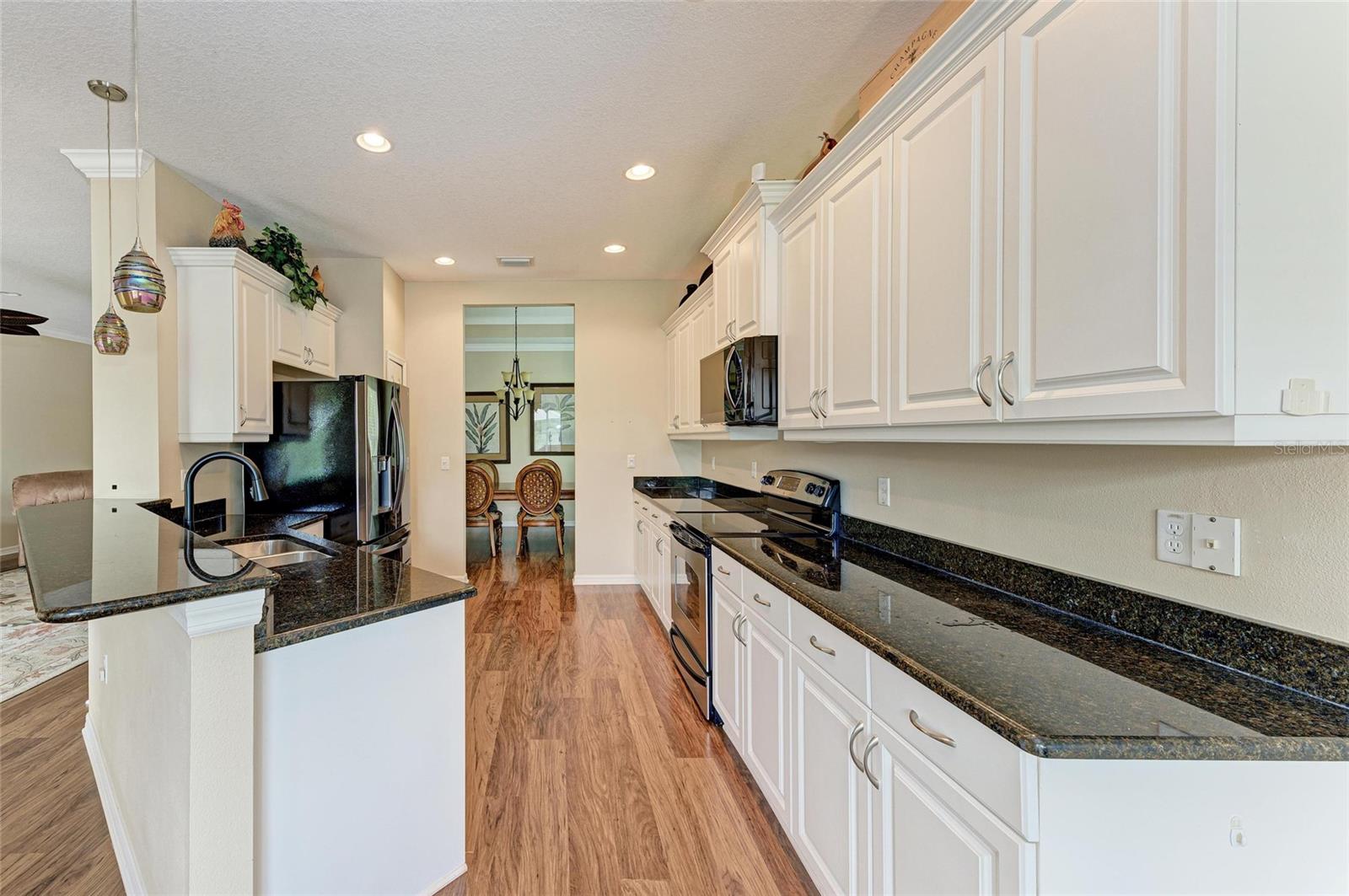 FOREST CREEK FENNEMORE WAY - Residential