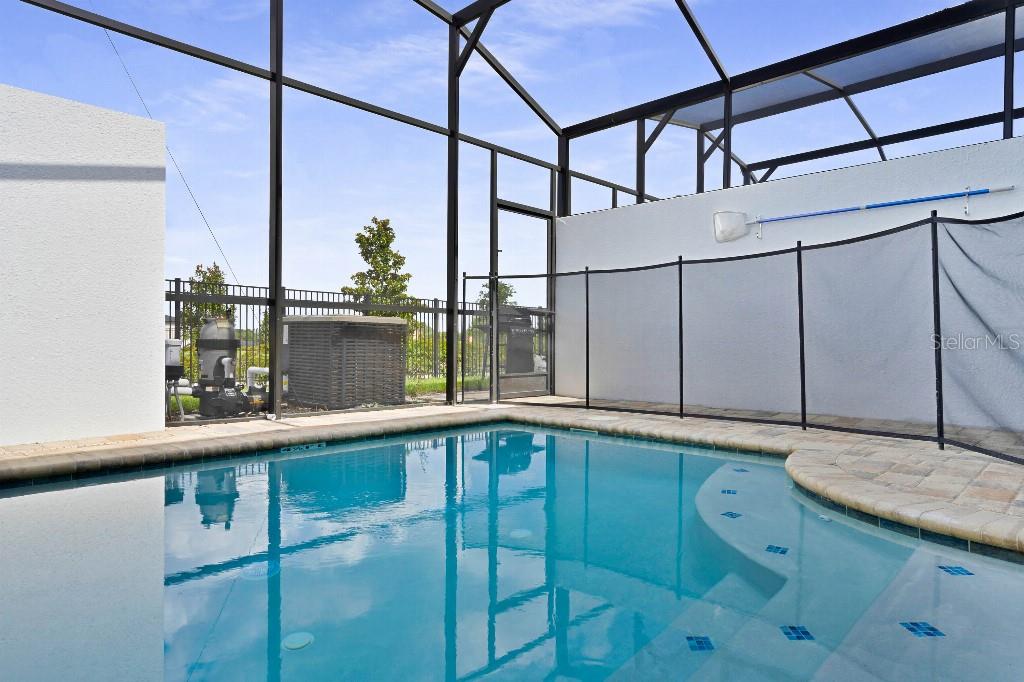1547 CAREY PALM CIRCLE