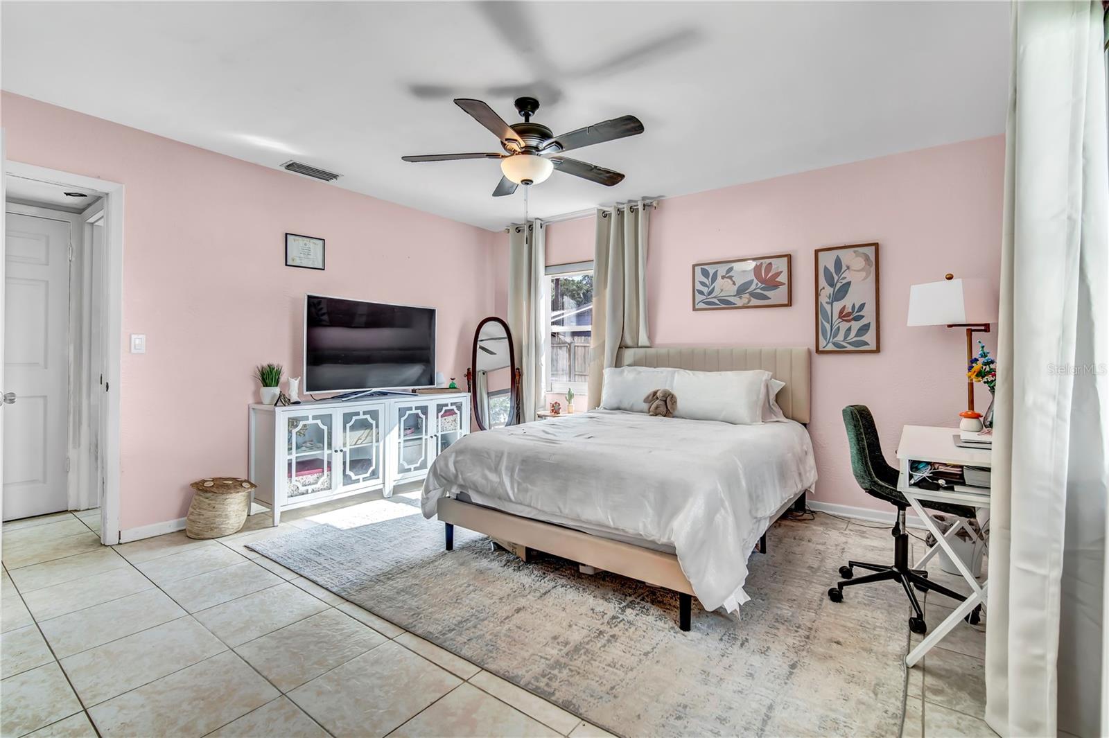 ACREAGE & UNREC - Residential