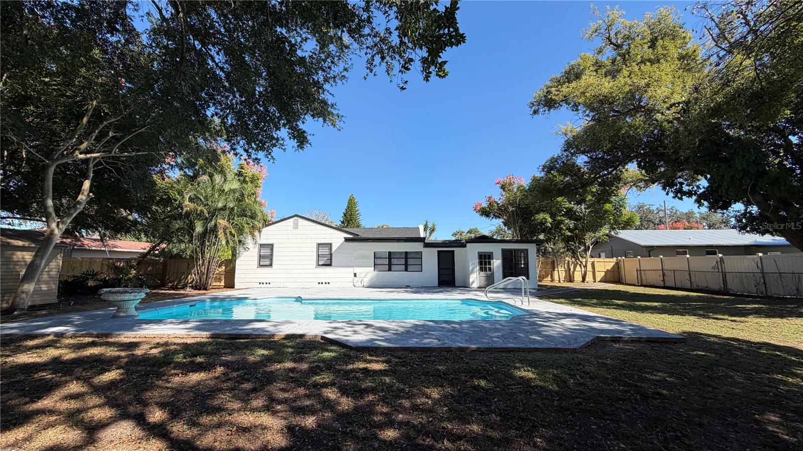 TUXEDO PARK SUB - Residential