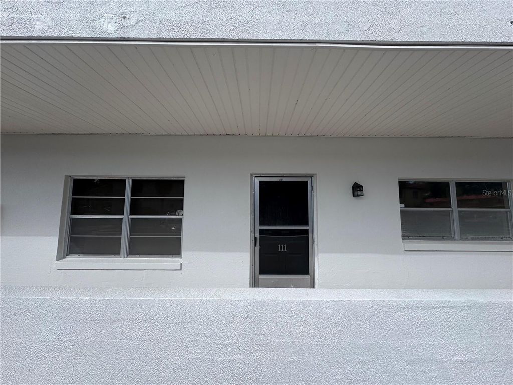 Photo of 100 El Camino Drive #111, Winter Haven, FL 33884 (MLS # S5141094)