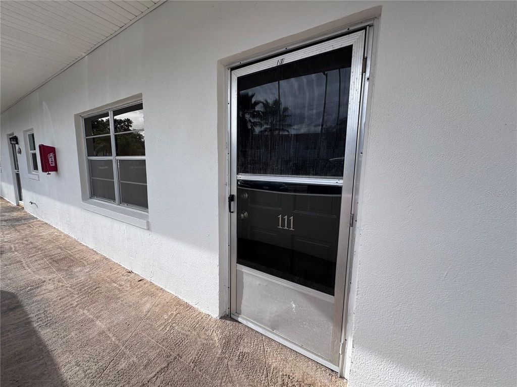 Photo of 100 El Camino Drive #111, Winter Haven, FL 33884 (MLS # S5141094)