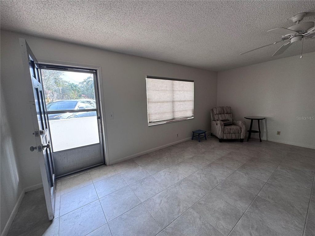 Photo of 100 El Camino Drive #111, Winter Haven, FL 33884 (MLS # S5141094)