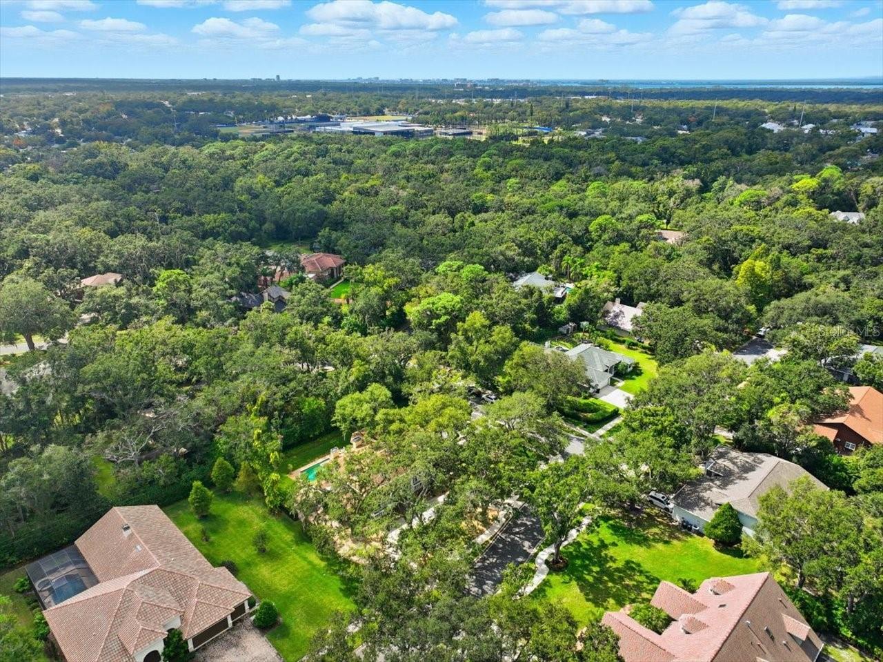 INDIAN CREEK - Residential