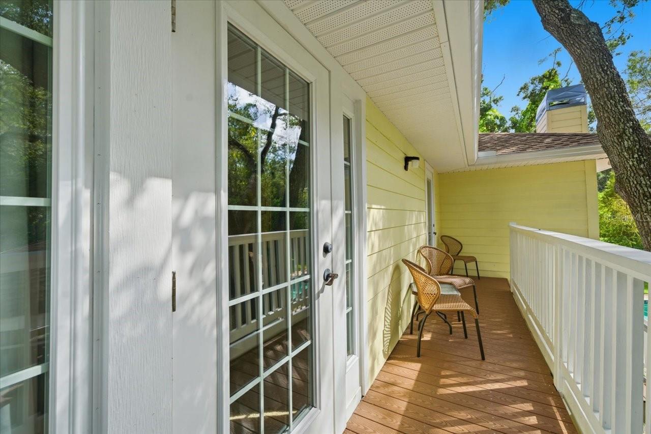 INDIAN CREEK - Residential