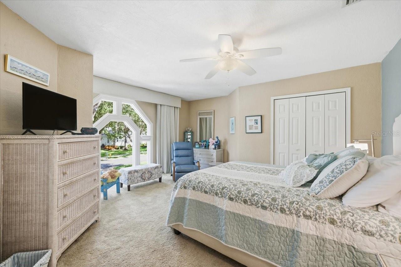 INDIAN CREEK - Residential