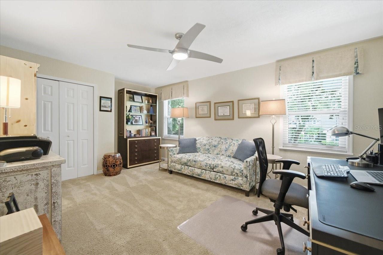 INDIAN CREEK - Residential