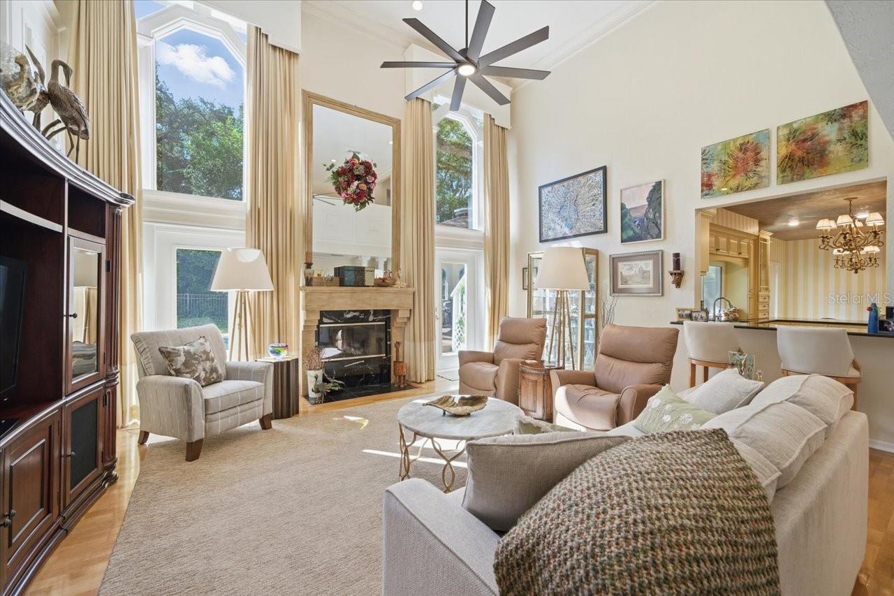 INDIAN CREEK - Residential