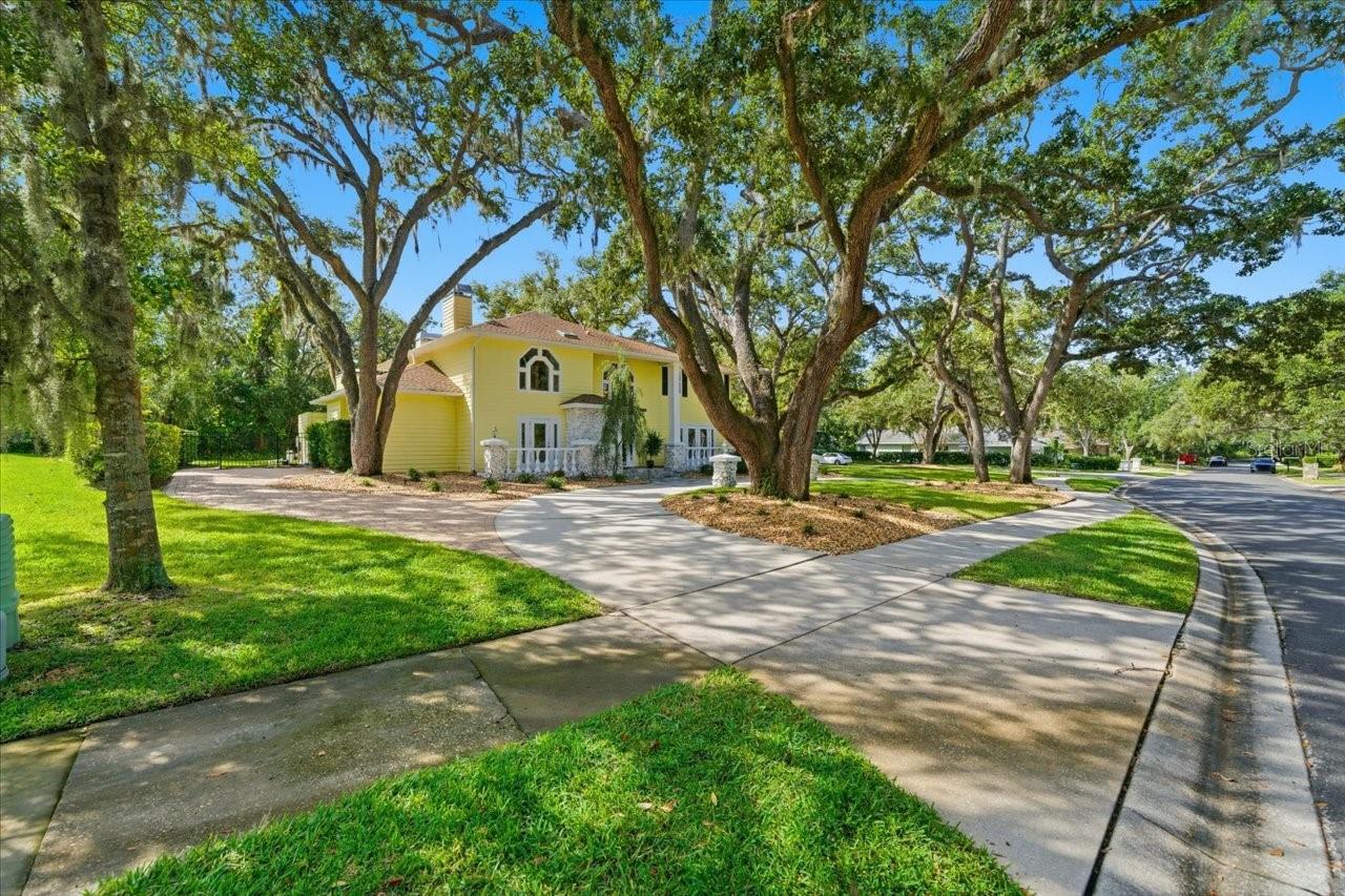 INDIAN CREEK - Residential