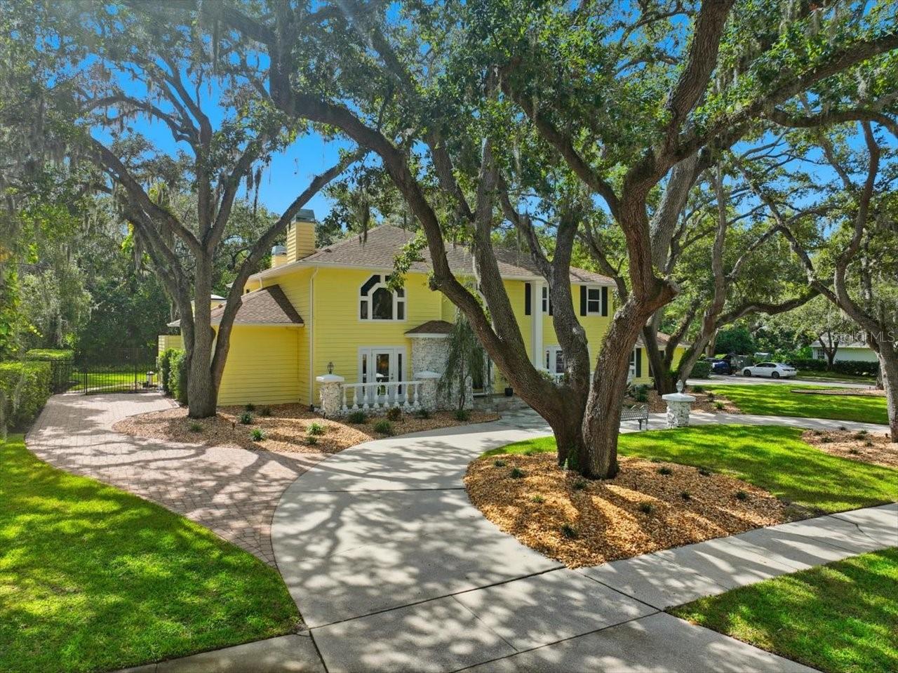 2035 INDIAN CREEK COURT