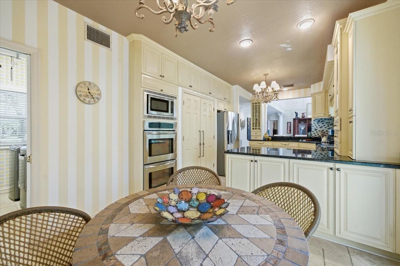 INDIAN CREEK - Residential