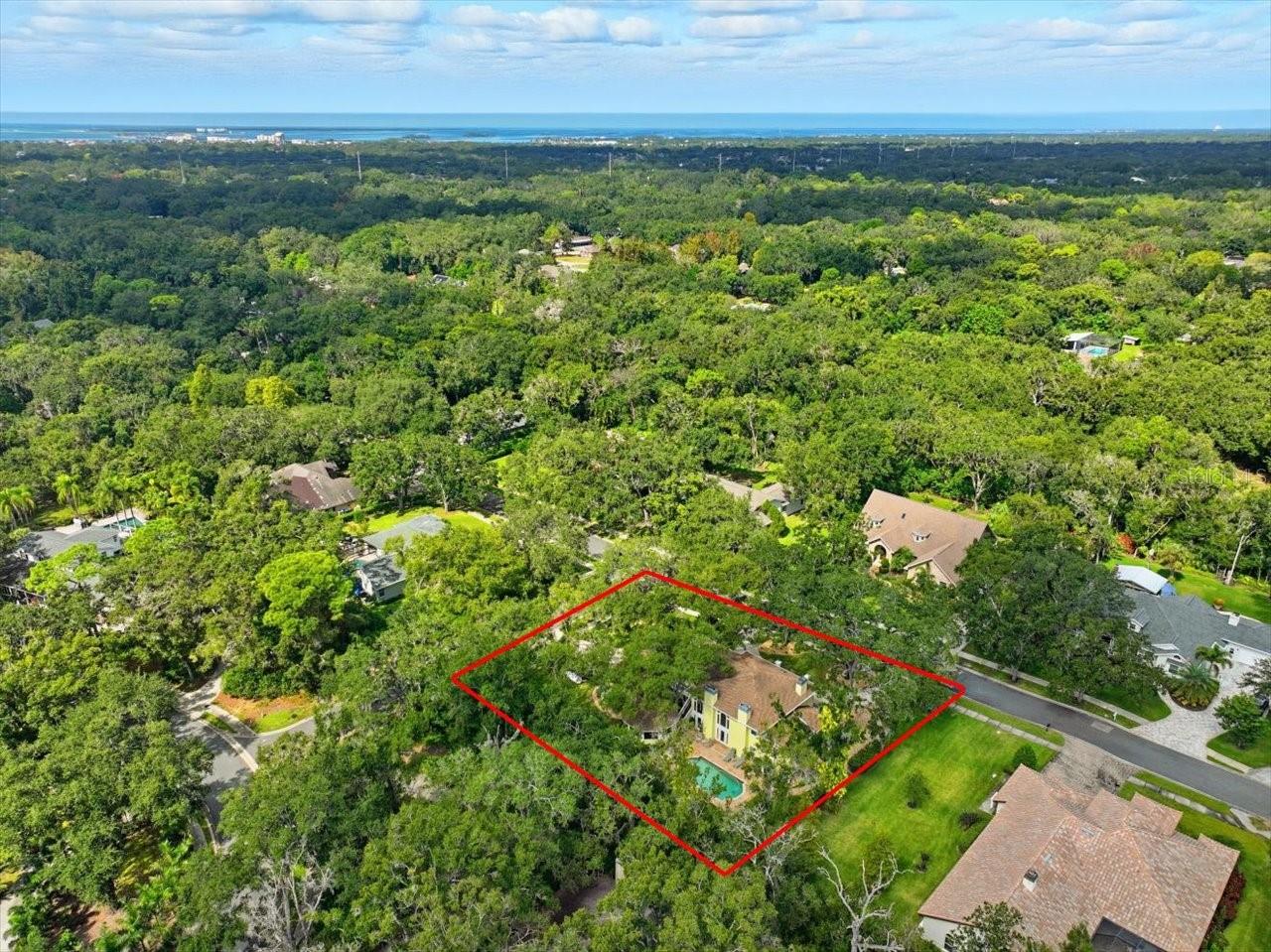 INDIAN CREEK - Residential