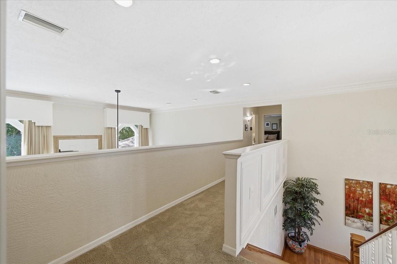 INDIAN CREEK - Residential