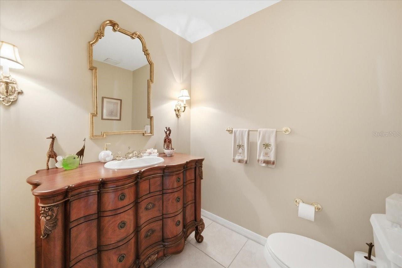 INDIAN CREEK - Residential