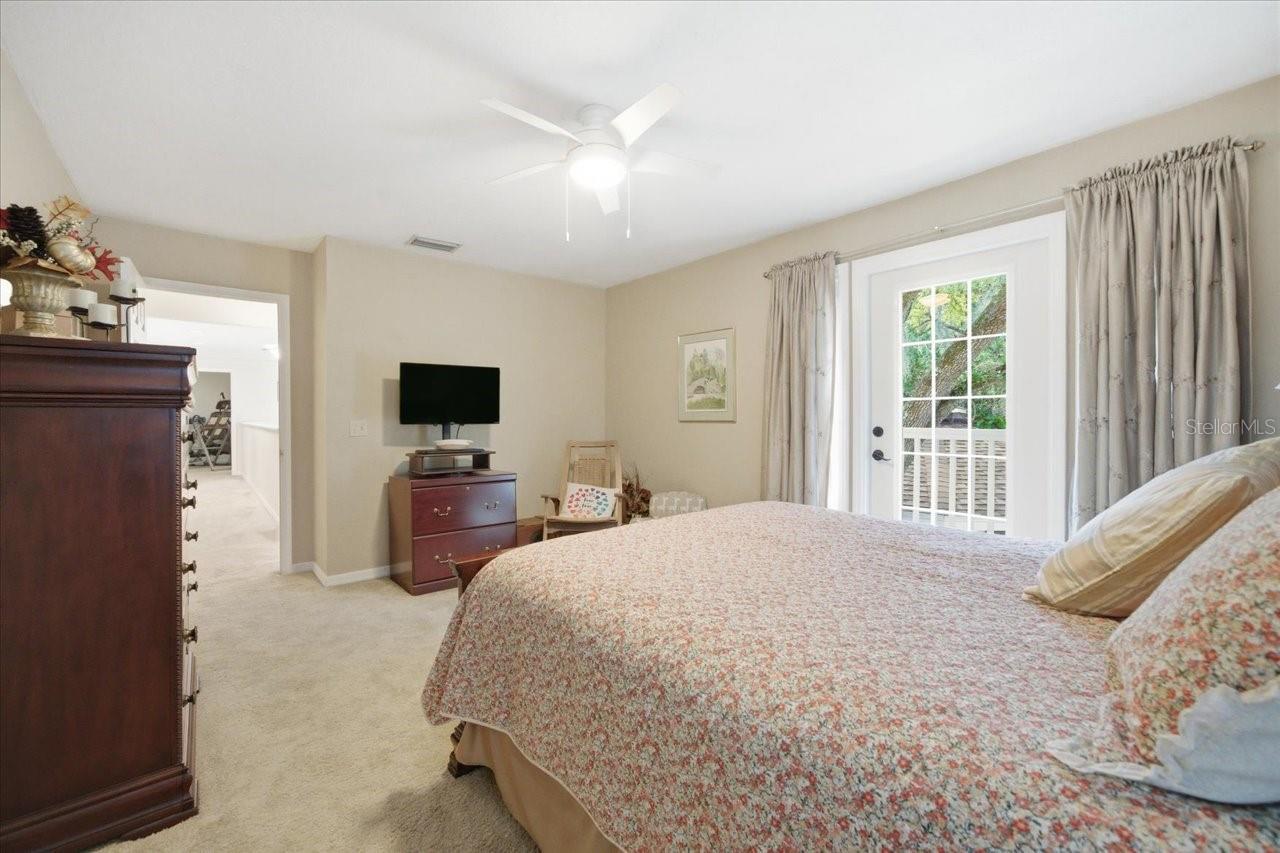 INDIAN CREEK - Residential