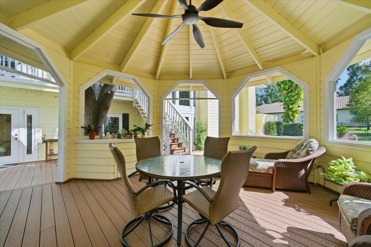 INDIAN CREEK - Residential