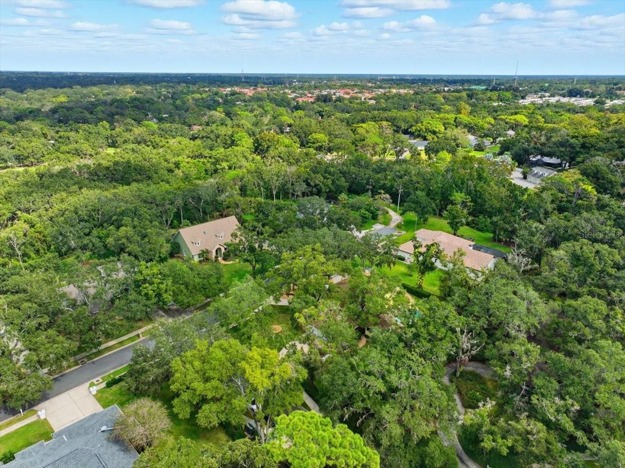 INDIAN CREEK - Residential