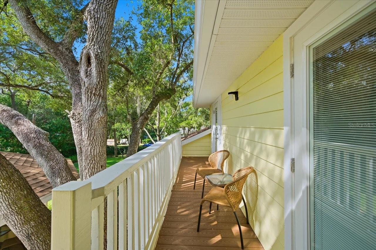 INDIAN CREEK - Residential