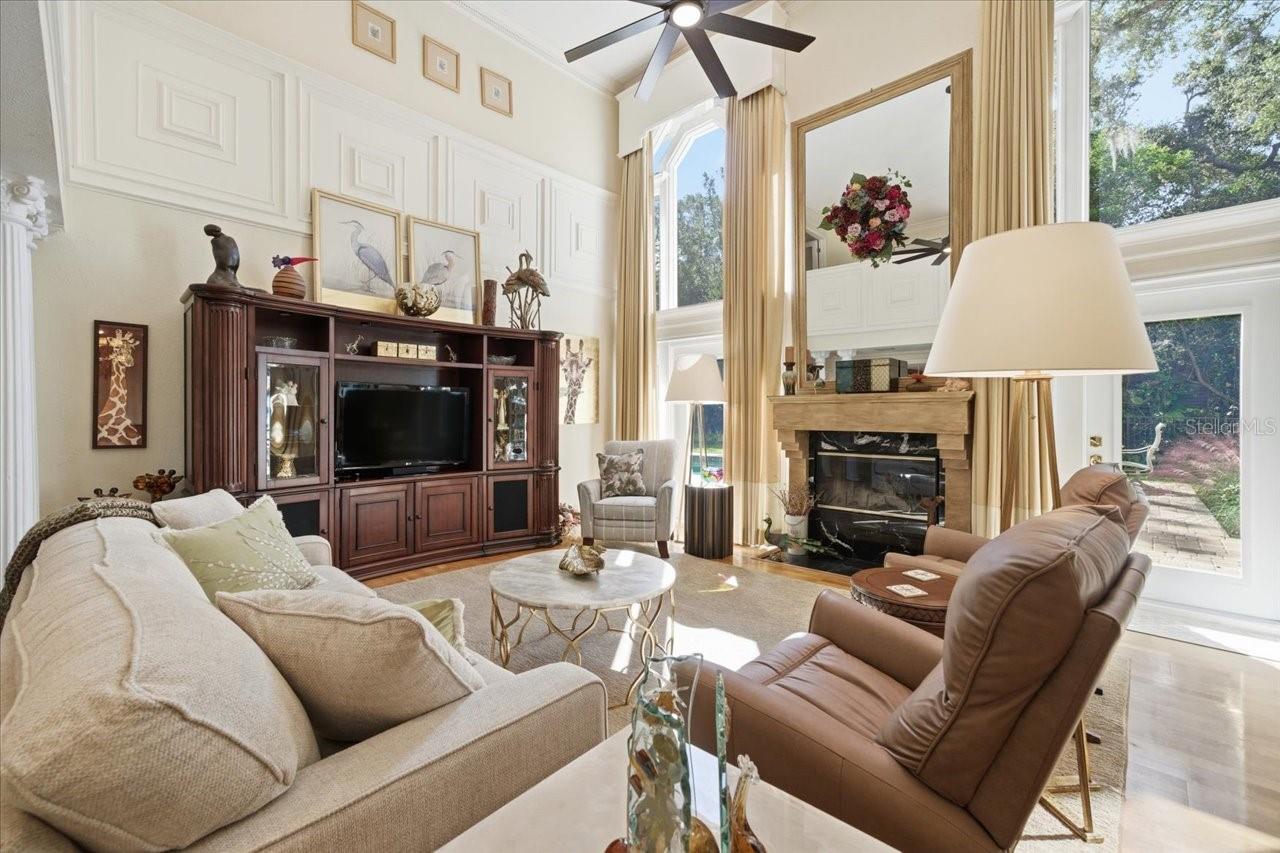 INDIAN CREEK - Residential