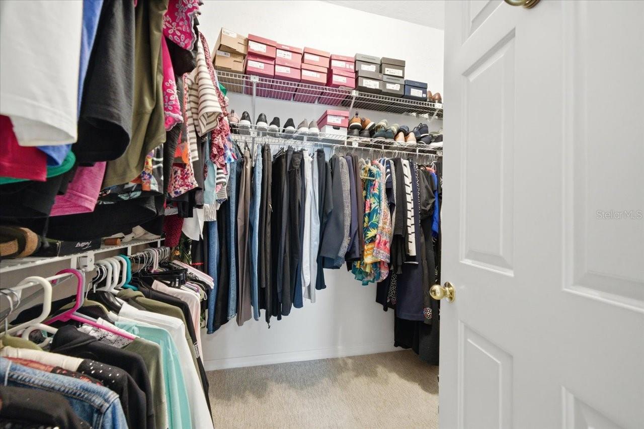 INDIAN CREEK - Residential