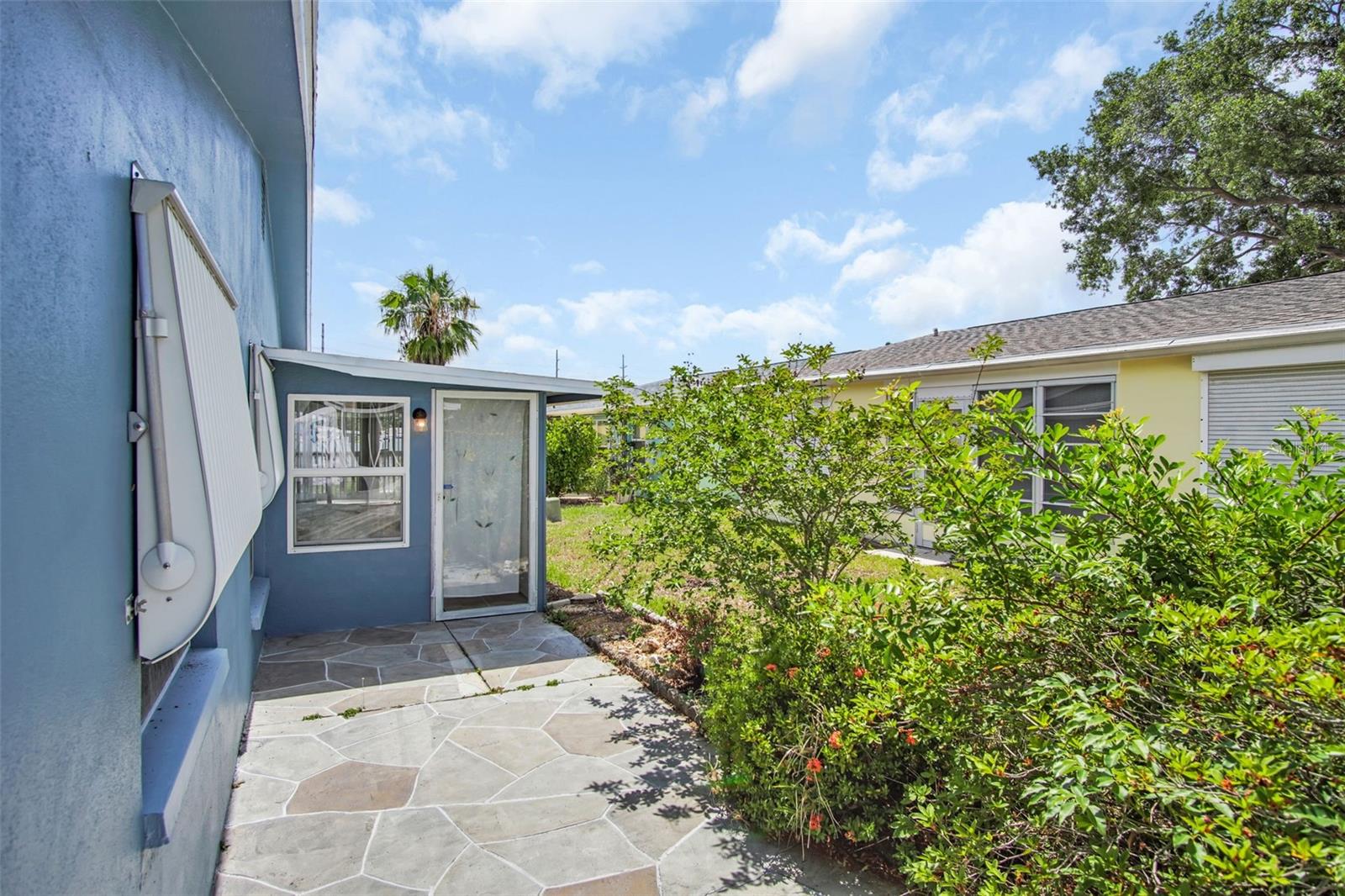 UNION PARK VILLAS (UNRECORDED) - Residential