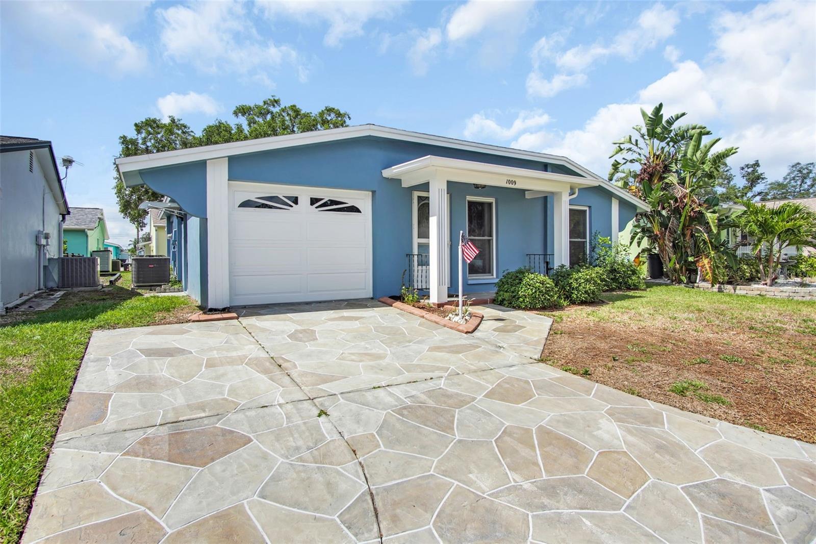 UNION PARK VILLAS (UNRECORDED) - Residential