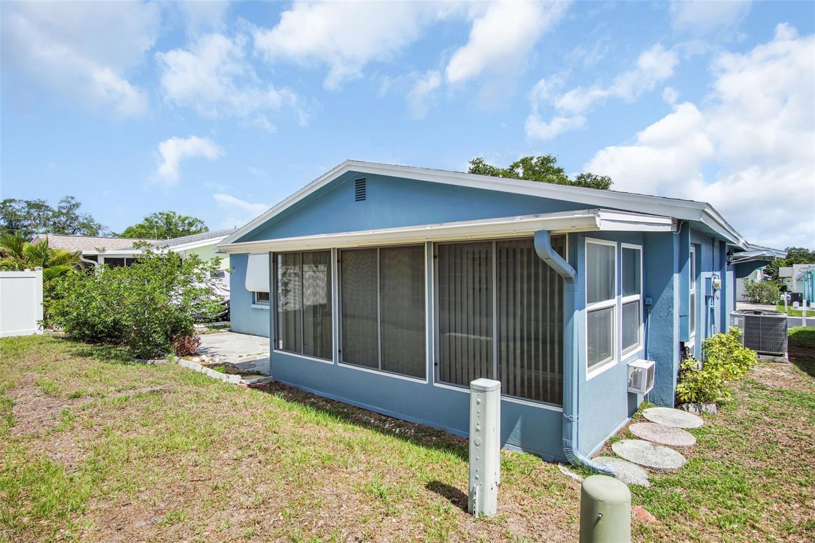 UNION PARK VILLAS (UNRECORDED) - Residential