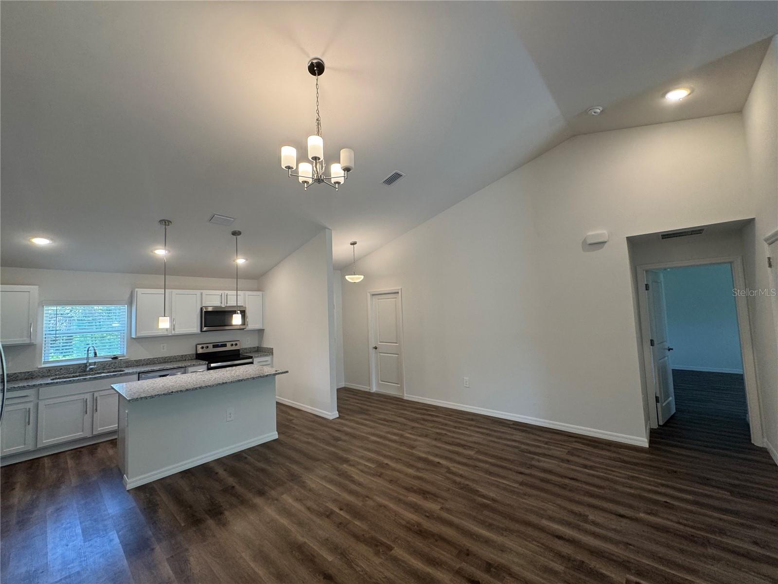 PORT CHARLOTTE SUB 32 - Residential Lease