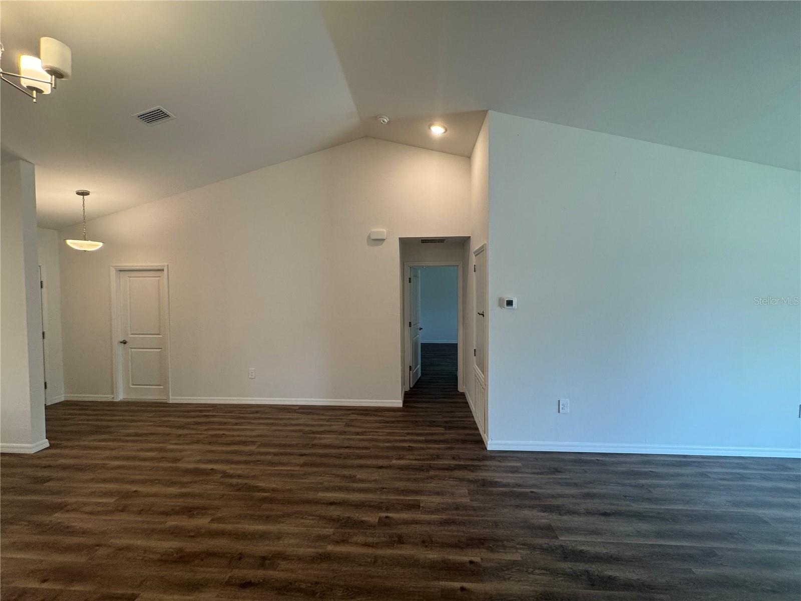 PORT CHARLOTTE SUB 32 - Residential Lease