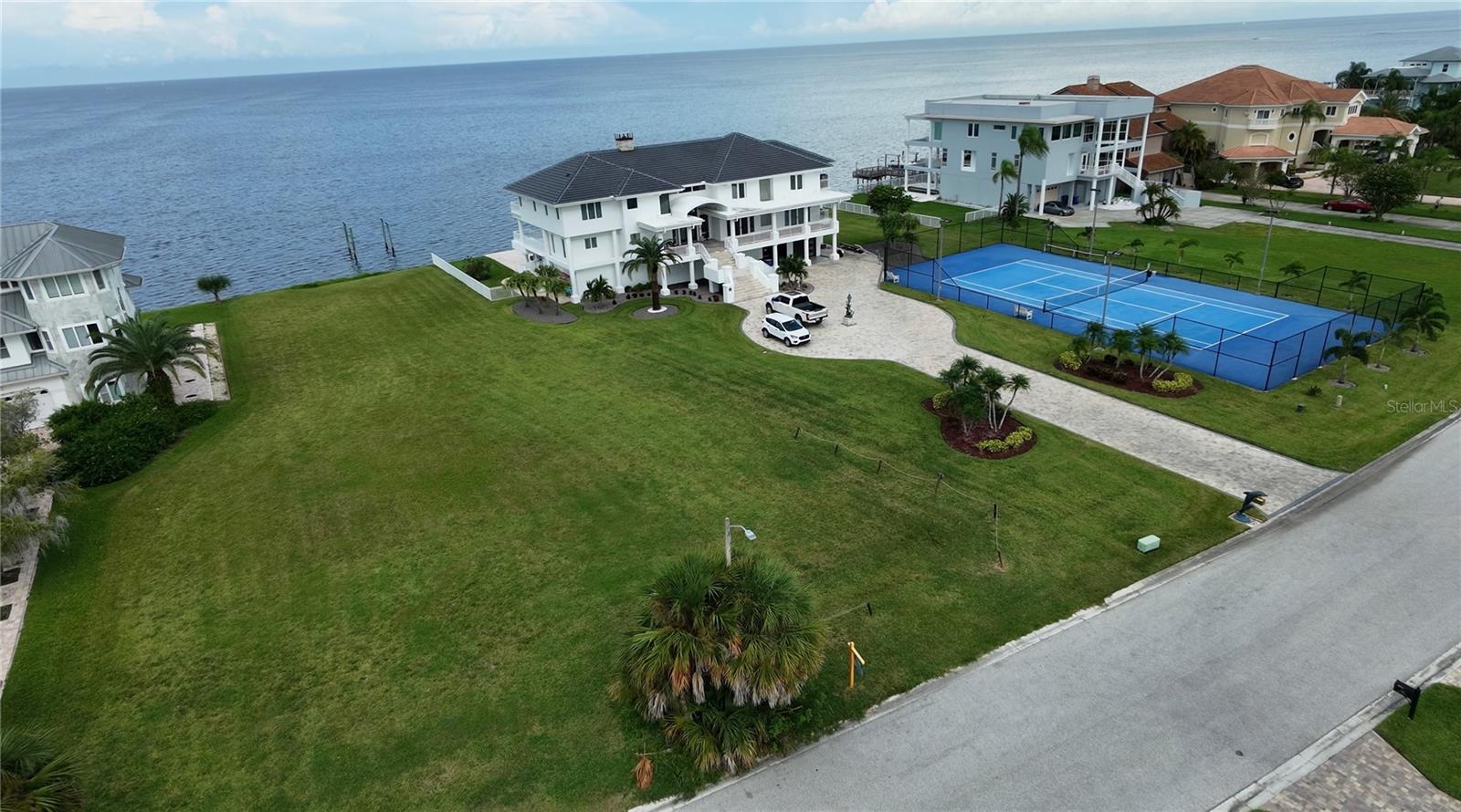 21 WESTSHORE DRIVE
